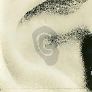 Global Communication – 76:14 An abstract design with a minimal illustration of an ear